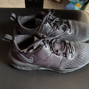 Nike Women’s Black Athletic Shoes